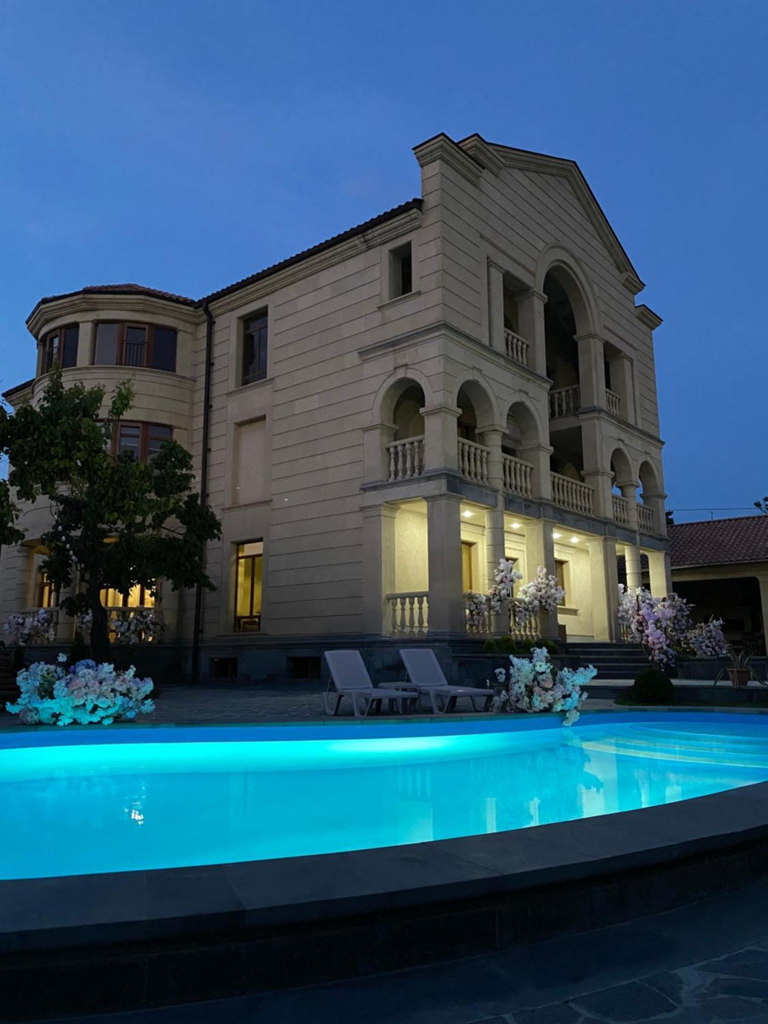 Waterfall Hotel Yerevan Exterior photo